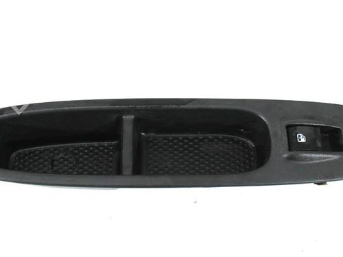 Used Right front window switch FIAT PUNTO (199_) 1.4 (199AXB1A, 199BXB1A, 199BXB11, 199AXB11) (78 hp) 30082129