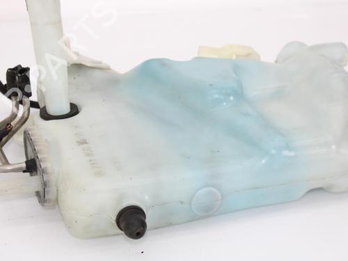 Used Windscreen washer tank MERCEDES-BENZ CLS (C219) CLS 320 CDI (219.322) (224 hp) 12268092