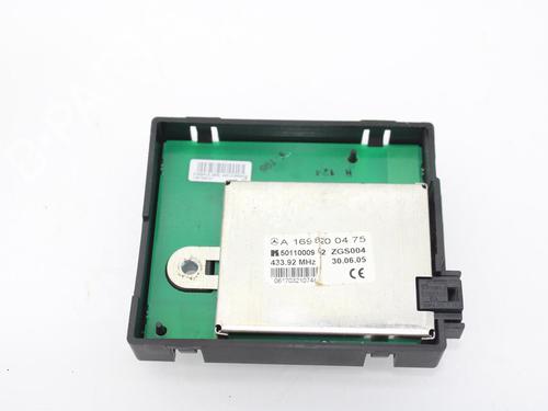 Used Antenna/Base MERCEDES-BENZ B-CLASS Sports Tourer (W245) B 200 CDI (245.208) (140 hp) 14174677