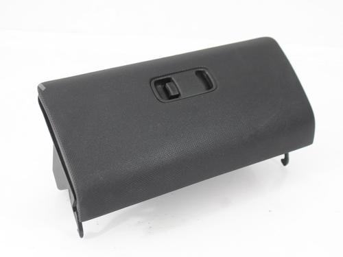 Used Glove box MITSUBISHI PAJERO III (V7_W, V6_W) 2.5 TDi (V64W, V74W) (115 hp) 16241677