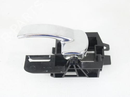 Used Front left interior door handle NISSAN QASHQAI / QASHQAI +2 I (J10, NJ10, JJ10E) 2.0 dCi (150 hp) 17643404