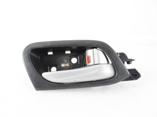 Used Front right interior door handle HONDA CIVIC IX (FK) 1.6 i-DTEC (FK3) (120 hp) 17224083