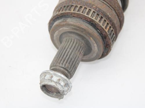 Used Left rear driveshaft BMW 1 Coupe (E82) 120 d (177 hp) 13655637