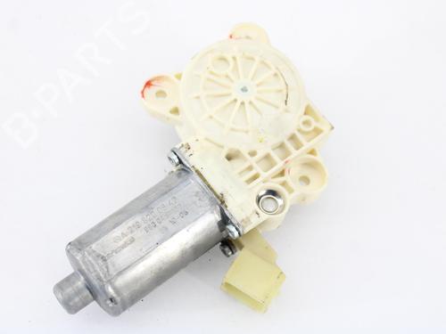 Used Right rear window motor MERCEDES-BENZ CLS (C219) CLS 320 CDI (219.322) (224 hp) 14829738