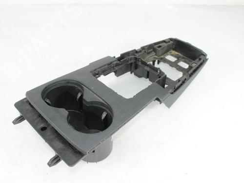Used Middle console AUDI A3 Sportback (8VA, 8VF) [2012-2021]  22306003