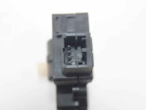 Heater blower motor MERCEDES-BENZ C-CLASS (W204) C 200 CDI (204.001) | BP17108086M62 