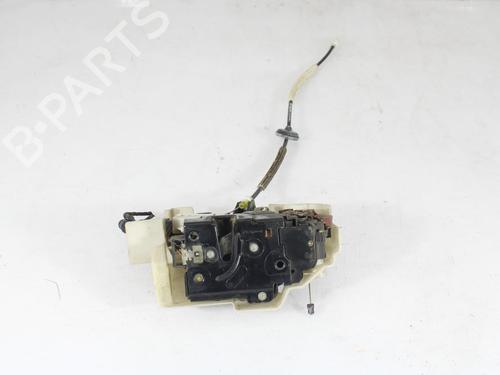 Høyre foran lås VW TOUAREG (7LA, 7L6, 7L7) 5.0 V10 TDI (313 hp) 30377356