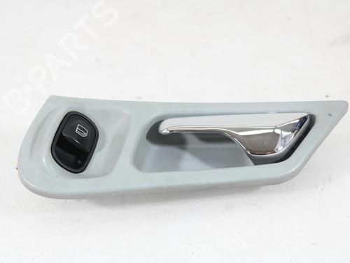 Used Rear left interior door handle MERCEDES-BENZ C-CLASS (W203) C 220 CDI (203.006, 203.008) (143 hp) 29377621