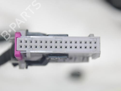 Høyre frontpanel VW TOUAREG (7LA, 7L6, 7L7) 5.0 V10 TDI | BP30657793C59