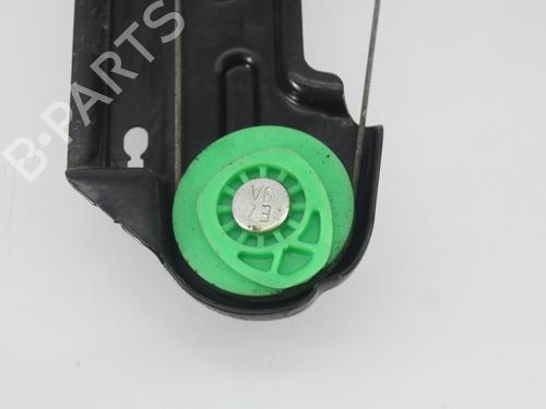 Front right window mechanism BMW 1 (E87) 118 d | BP12680421C23 