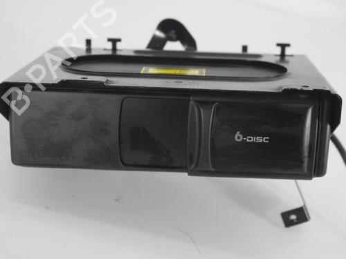 Used Radio VW TOUAREG (7LA, 7L6, 7L7) 3.0 V6 TDI (240 hp) 12945966
