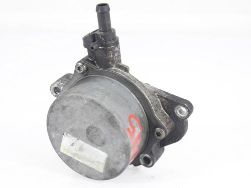Used Vacuum pump KIA RIO III (UB) [2011-2017]  16988586