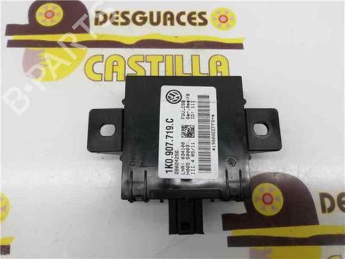 Dør styreenhed AUDI A3 Sportback (8VA, 8VF) [2012-2021]  10123550