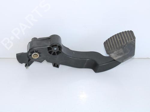 Used Clutch pedal PEUGEOT 2008 I (CU_) 1.6 BlueHDi 120 (120 hp) 10125020