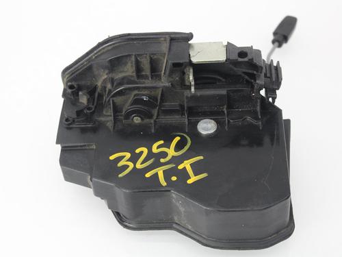 Used Rear left lock BMW X3 (E83) 2.0 d (150 hp) 10120917