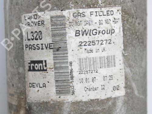 Right front shock absorber LAND ROVER RANGE ROVER SPORT I (L320) 3.0 D 4x4 | BP15072056M17 