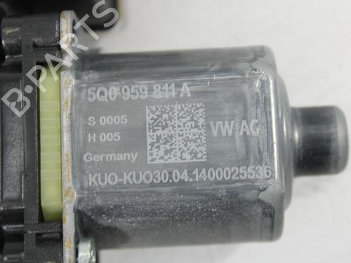 Rudehejsemotor bagstkærm venstre VW GOLF VII (5G1, BQ1, BE1, BE2) 1.6 TDI | BP26132471E23 