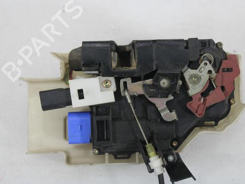 Venstre fortil lås VW TOUAREG (7LA, 7L6, 7L7) 5.0 V10 TDI | BP30377037C98