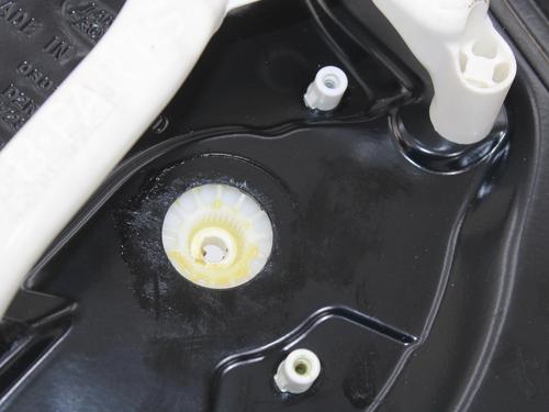 Rear left window mechanism LAND ROVER DISCOVERY III (L319) 2.7 TD 4x4 | BP12268133C24 