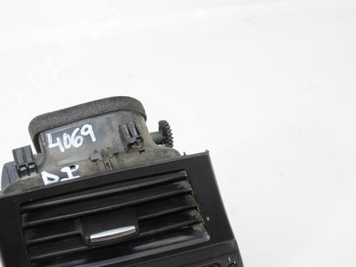 Used Air vent BMW X6 (E71, E72) xDrive 40 d (306 hp) 15560531