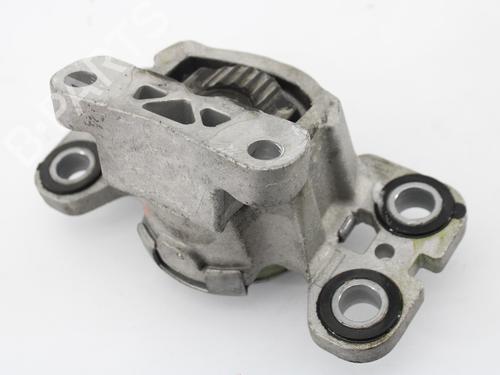 Used Engine mount LAND ROVER RANGE ROVER EVOQUE (L538) 2.0 D (150 hp) 16147879