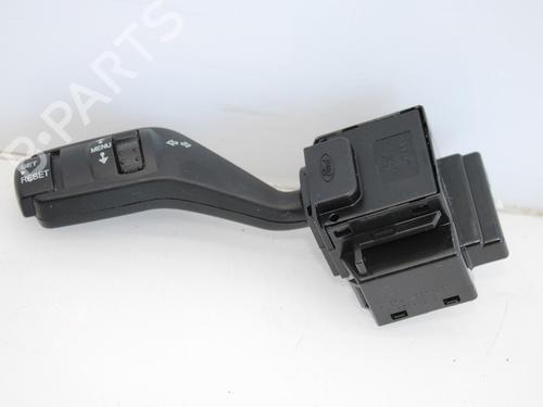 Used Steering column stalk FORD KUGA II (DM2) 2.0 TDCi (140 hp) 10268996