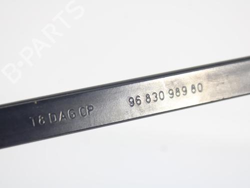 Front windshield wiper arm PEUGEOT 5008 (0U_, 0E_) 1.6 HDi | BP15769358C143 