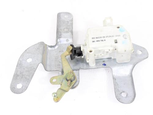 Used Central lock pump VW NEW BEETLE (9C1, 1C1) 1.6 (102 hp) 17329210