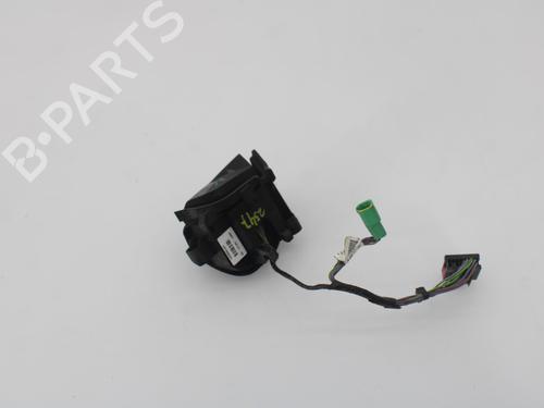 Used Steering wheel controls FORD FOCUS III 1.6 TDCi (115 hp) 12981563