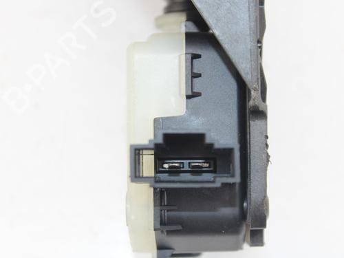 Fuel door actuator MERCEDES-BENZ CLS (C219) CLS 320 CDI (219.322) | BP16280803E18 