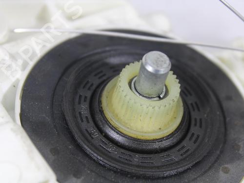 Right rear window motor MERCEDES-BENZ M-CLASS (W164) ML 420 CDI 4-matic (164.128) | BP10125228E22 