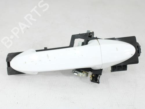 Used Front right exterior door handle FORD FIESTA VI (CB1, CCN) 1.5 TDCi (75 hp) 22305433