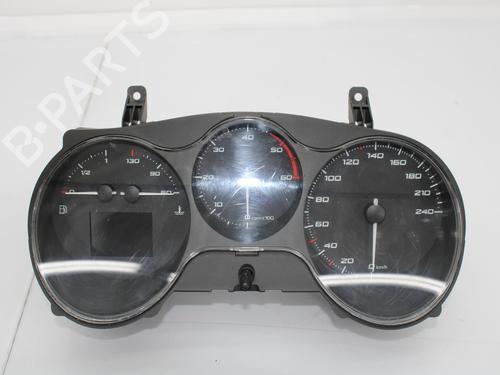 Used Instrument cluster SEAT LEON (1P1) 1.9 TDI (105 hp) 10992331