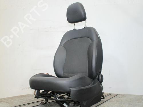 Used Left front seat HYUNDAI ix35 (LM, EL, ELH) 1.7 CRDi (116 hp) 27556494