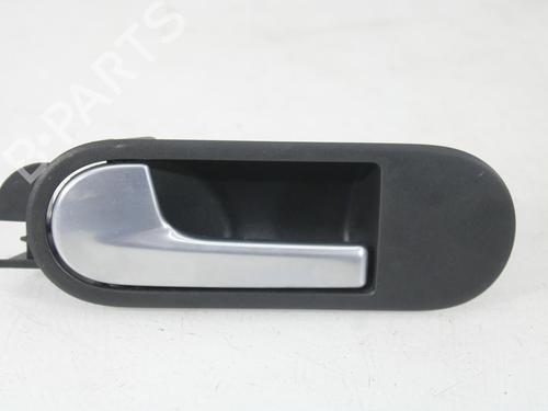 Used Rear left interior door handle VW GOLF PLUS V (5M1, 521) 1.9 TDI (105 hp) 25255641
