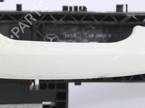 Front right exterior door handle MERCEDES-BENZ C-CLASS (W204) C 200 CDI (204.007, 204.006) | BP13298769C129 