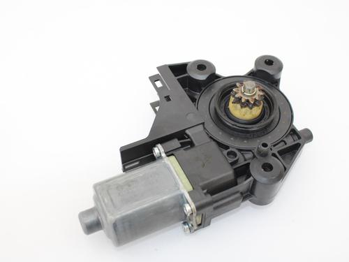 Rudehejsemotor forskærm venstre RENAULT MEGANE III Hatchback (BZ0/1_, B3_) 1.5 dCi (BZ09, BZ0D, BZ1W, BZ29, BZ14) (110 hp) 12268855