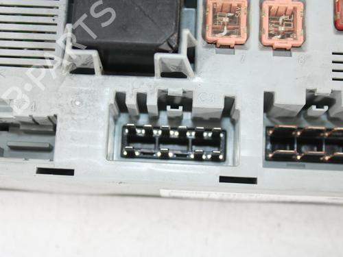 Fuse box JAGUAR XF I (X250) 3.0 D | BP22306178E1 