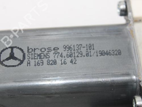 Right front window motor MERCEDES-BENZ A-CLASS (W169) A 180 CDI (169.007, 169.307) | BP14833355E20 