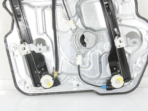 Front right window mechanism NISSAN QASHQAI / QASHQAI +2 I (J10, NJ10, JJ10E) 2.0 dCi | BP17618216C23 