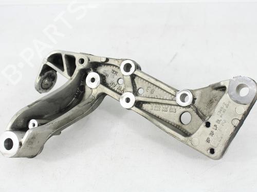 Used Left front suspension arm AUDI A3 (8P1) 1.9 TDI (105 hp) 25769629
