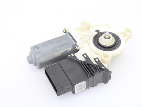 Used Right rear window motor SEAT LEON (1M1) [1999-2006]  15001938