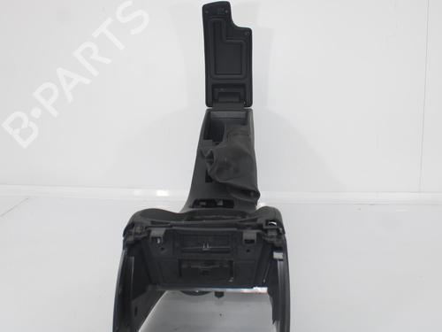 Armlæn RENAULT MEGANE III Coupe (DZ0/1_) 1.6 16V (DZ0U, DZ1B, DZ1H) (110 hp) 12992349