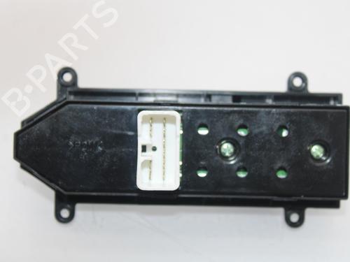 Right front window switch HYUNDAI SANTA FÉ II (CM) 2.2 CRDi GLS | BP12268788I26 