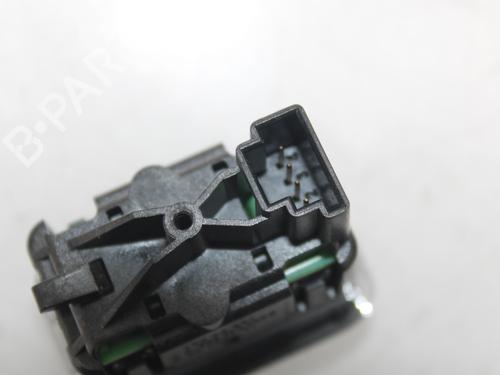 Right rear window switch MERCEDES-BENZ C-CLASS (W204) C 200 CDI (204.001) | BP17082525I28 