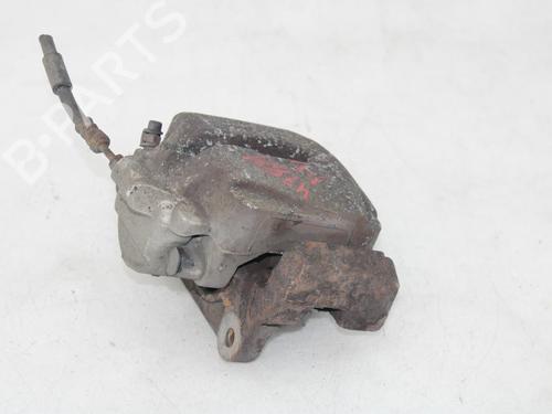 Used Right front brake caliper BMW 5 (F10) 520 d (184 hp) 30126758