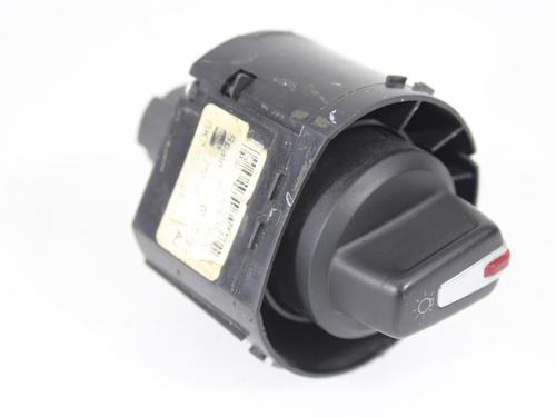 Used Headlight switch SEAT LEON (1P1) 1.6 TDI (105 hp) 17474374