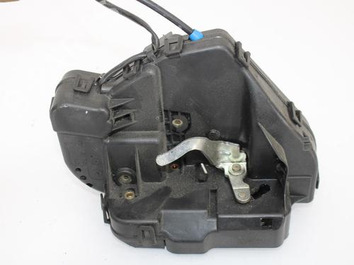 Rear left lock MERCEDES-BENZ CLS (C219) CLS 320 CDI (219.322) | BP11924430C100 