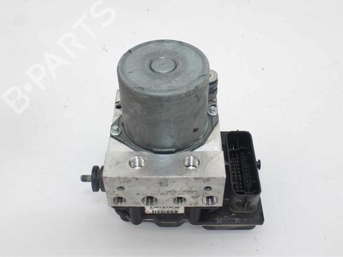 Used ABS pump PEUGEOT 3008 I MPV (0U_) 1.6 HDi 115 / BlueHDi 115 (116 hp) 11717605