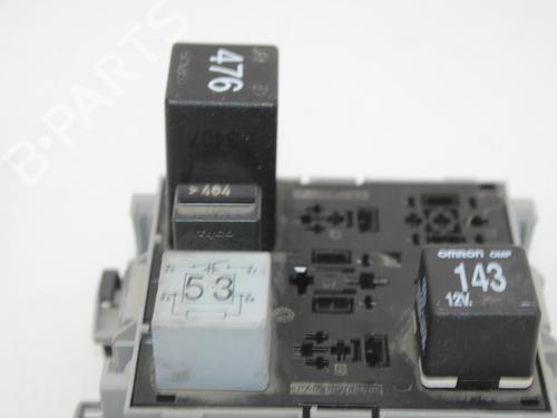 Used Fuse box VW TOUAREG (7LA, 7L6, 7L7) 3.0 V6 TDI (225 hp) 15940222